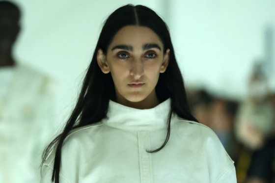 Armine Harutyunyan - la modella "brutta" di Gucci